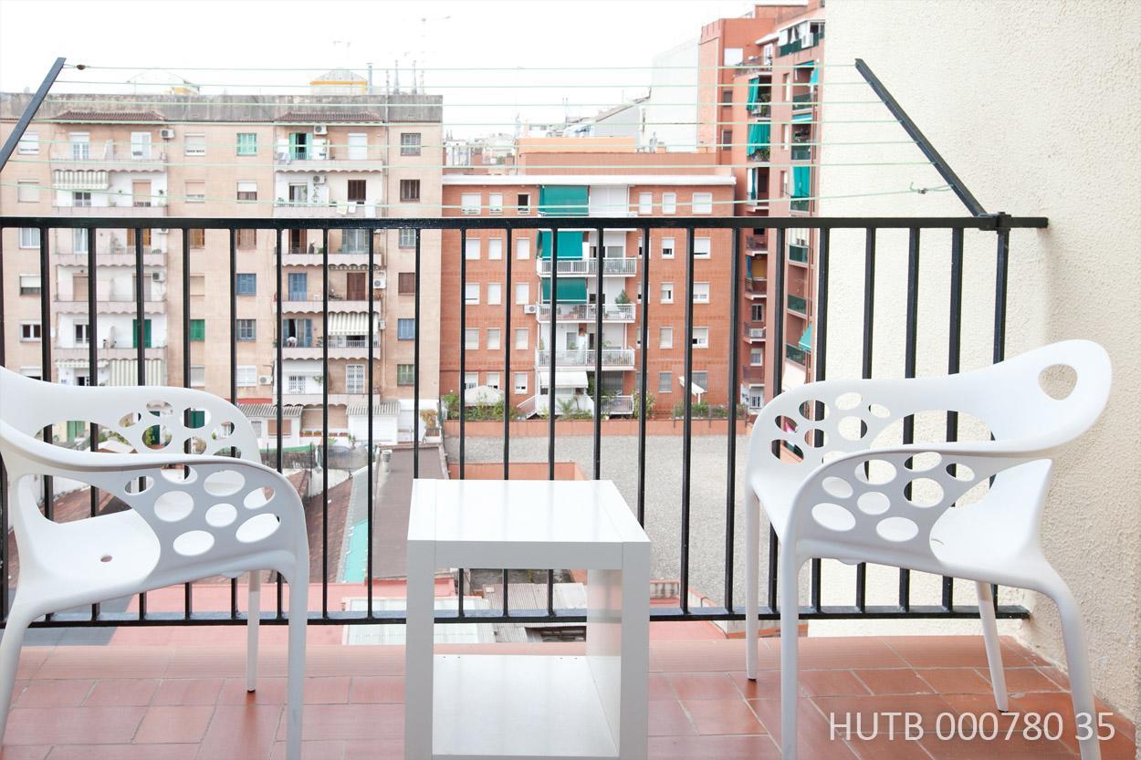 Alcam Encants Plus Barcelona Exterior photo
