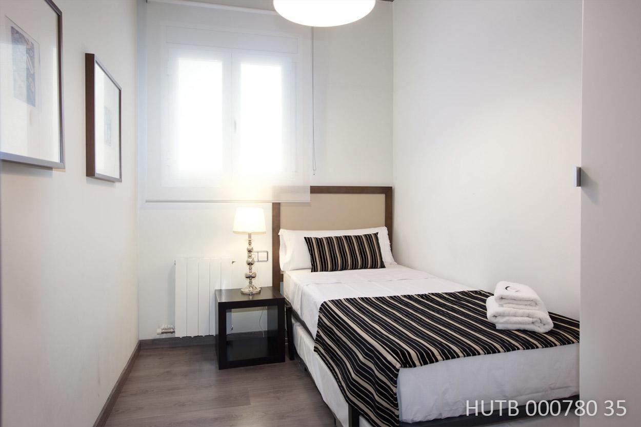 Alcam Encants Plus Barcelona Exterior photo