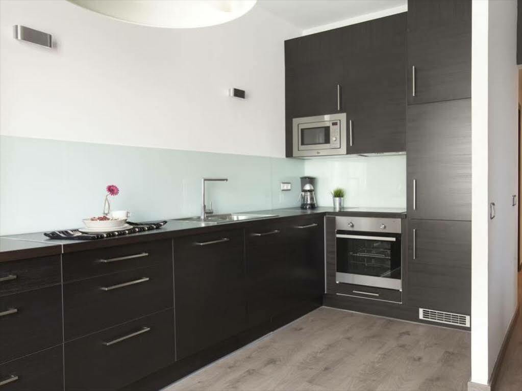 Alcam Encants Plus Barcelona Exterior photo